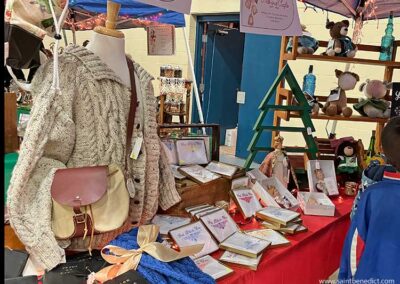 Crafts and handiwork by the Sisters - Saint Benedict Center Crafts and handiwork by the Sisters Christmas Fair 2023