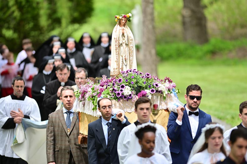 Mother’s Day May Procession